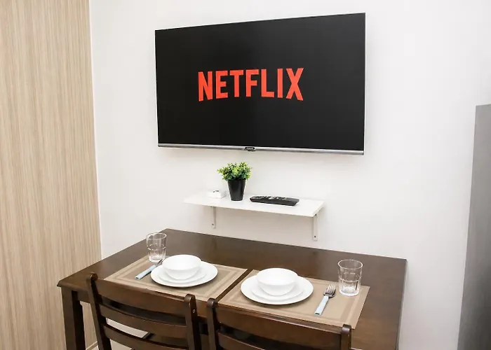 22 Nordic 1br With Balcony & Wi-fi Near Moa Apartahotel Manila