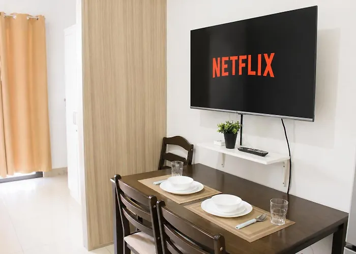 Apartahotel 22 Nordic 1br With Balcony & Wi-fi Near Moa